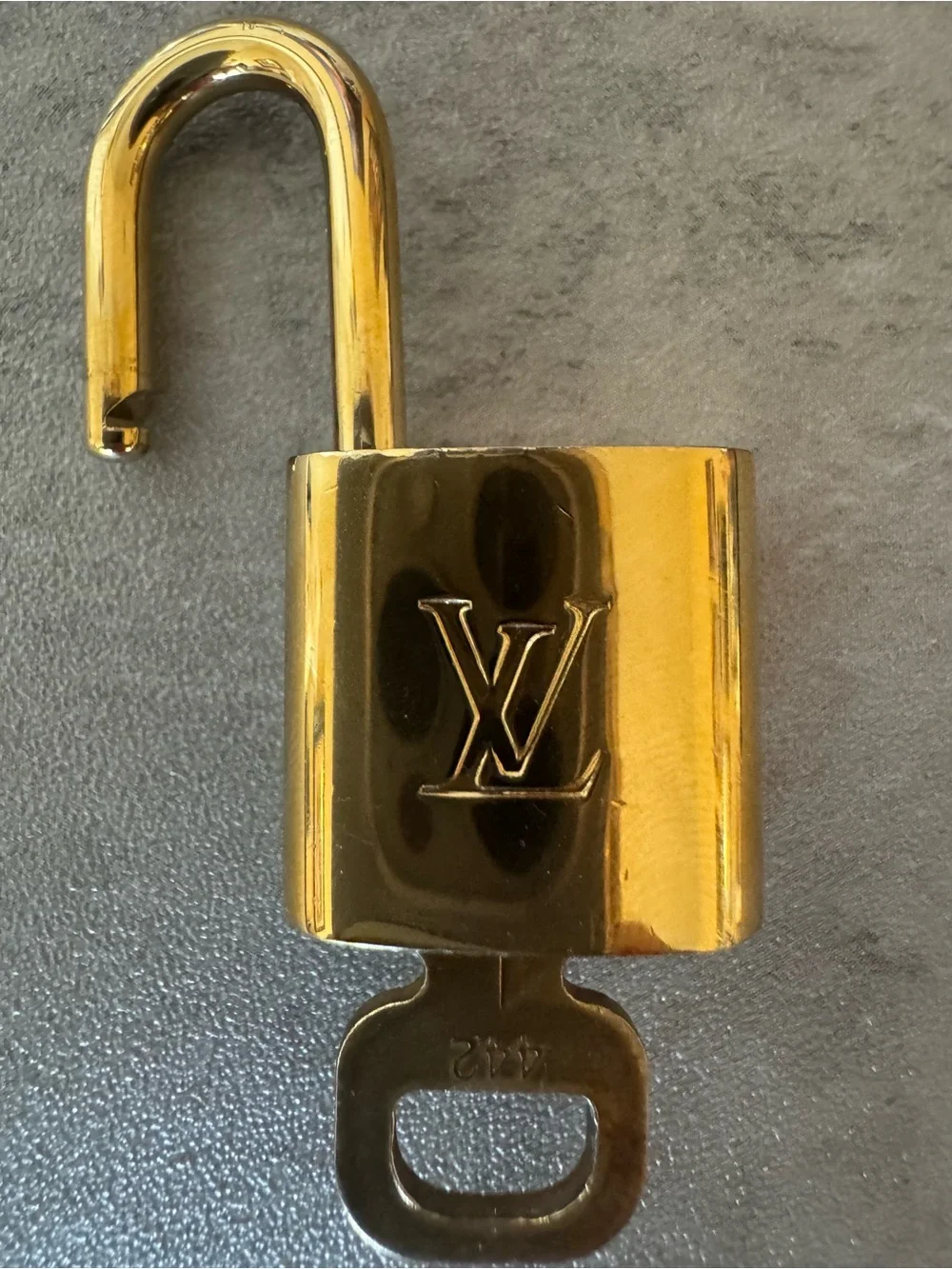 Louis Vuitton Gold Padlock and Key Set #442
